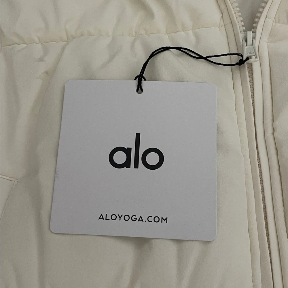 ALO Yoga nwt alo